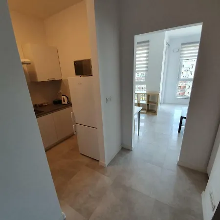 Apartment Paradise *